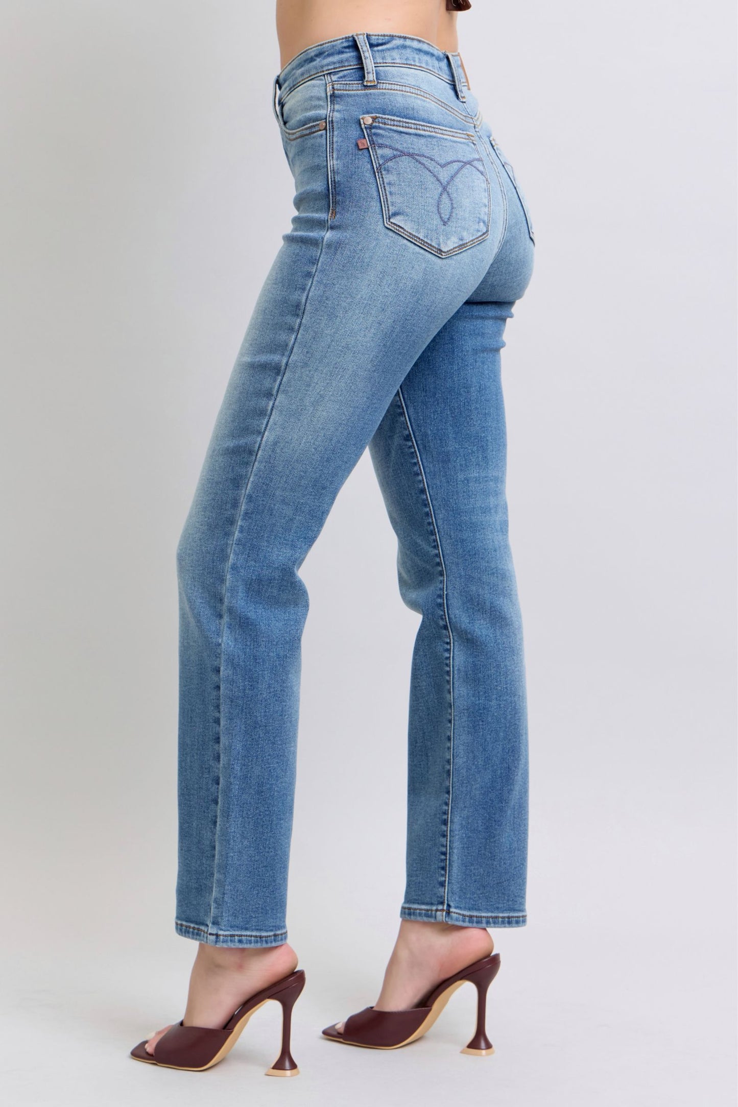 Judy Blue Vintage Wash Thermal Lined Straight Jeans