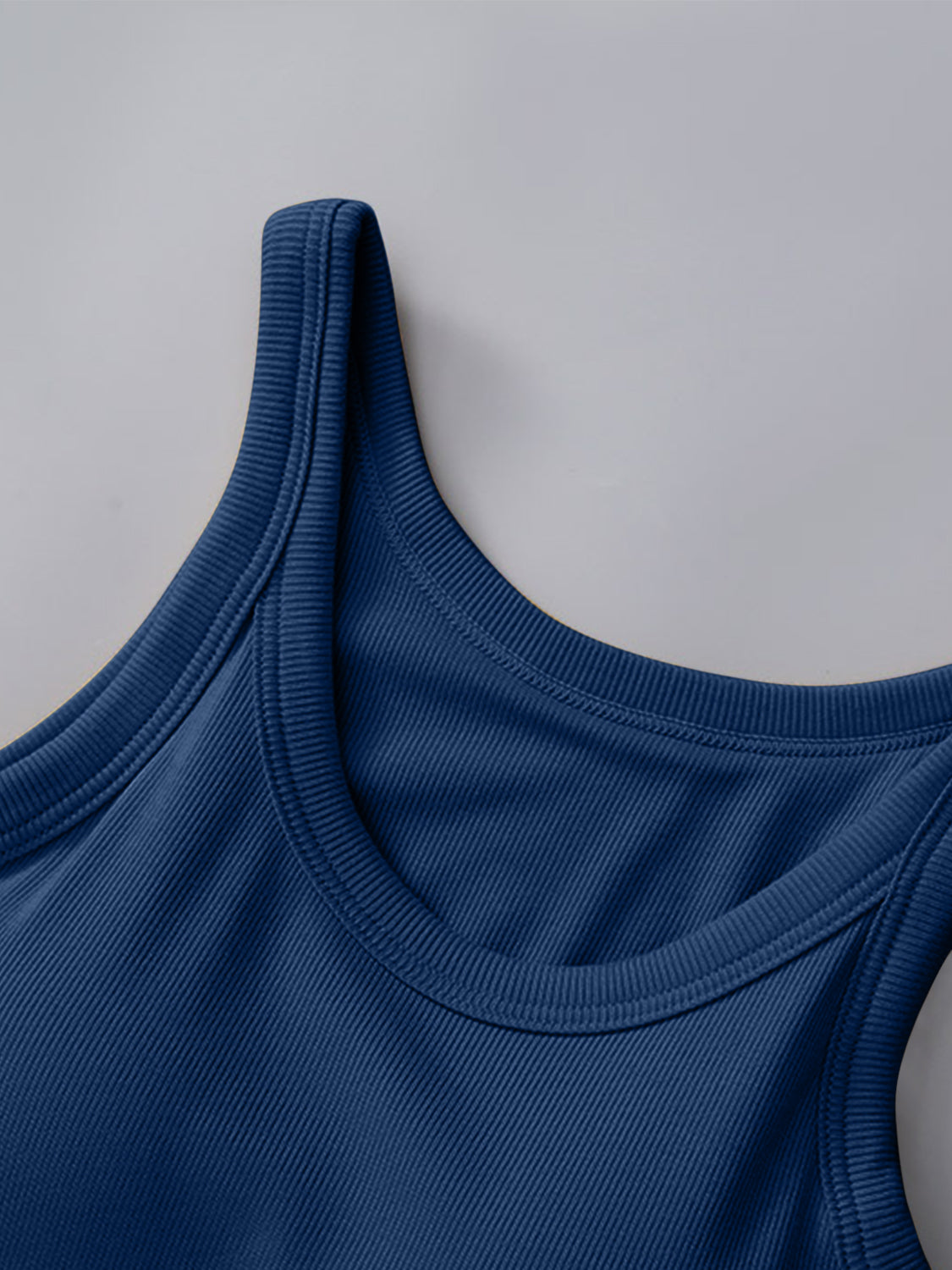 Basic Round Neck Tank Top with Bra