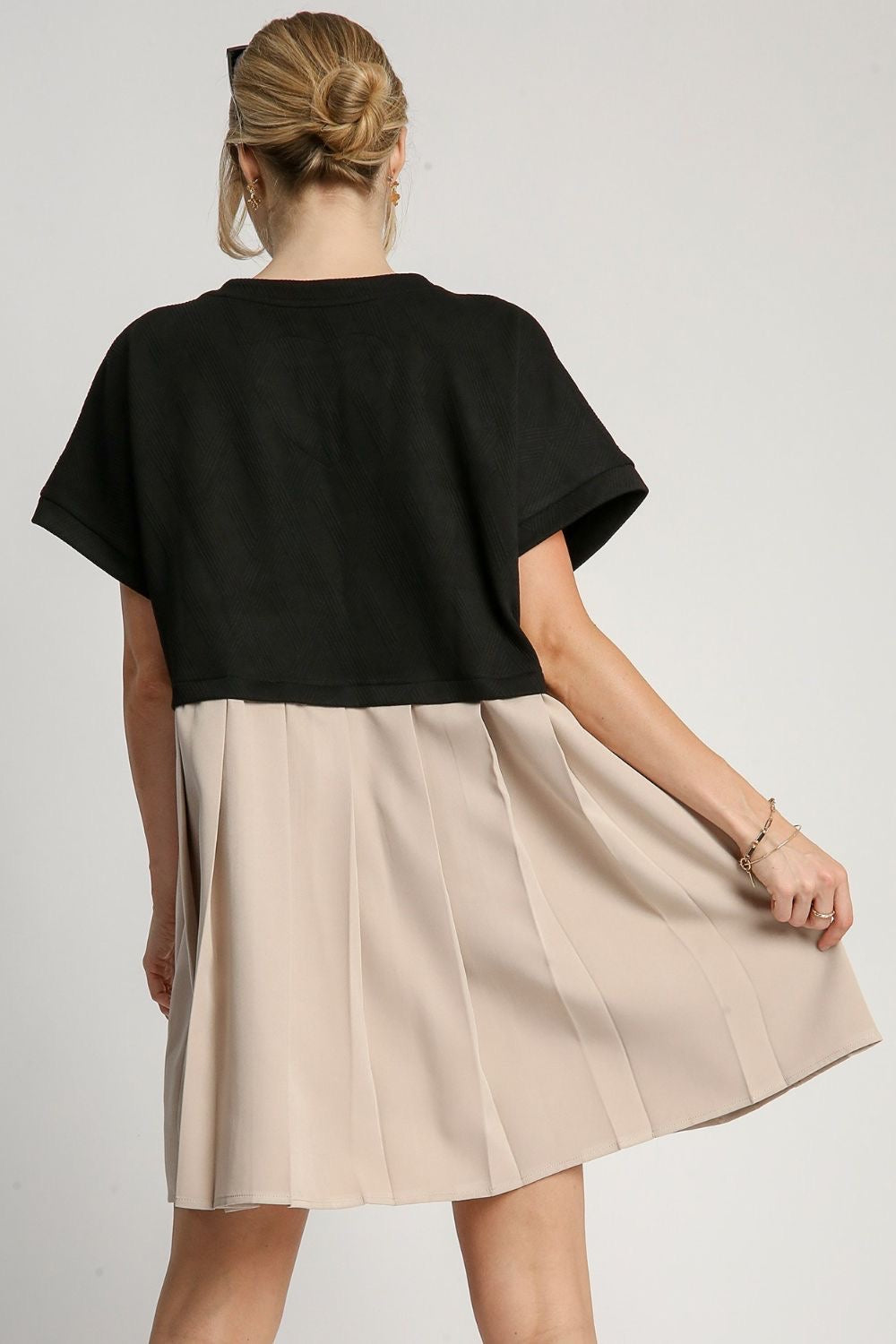 Pleated Dress with Side Pockets