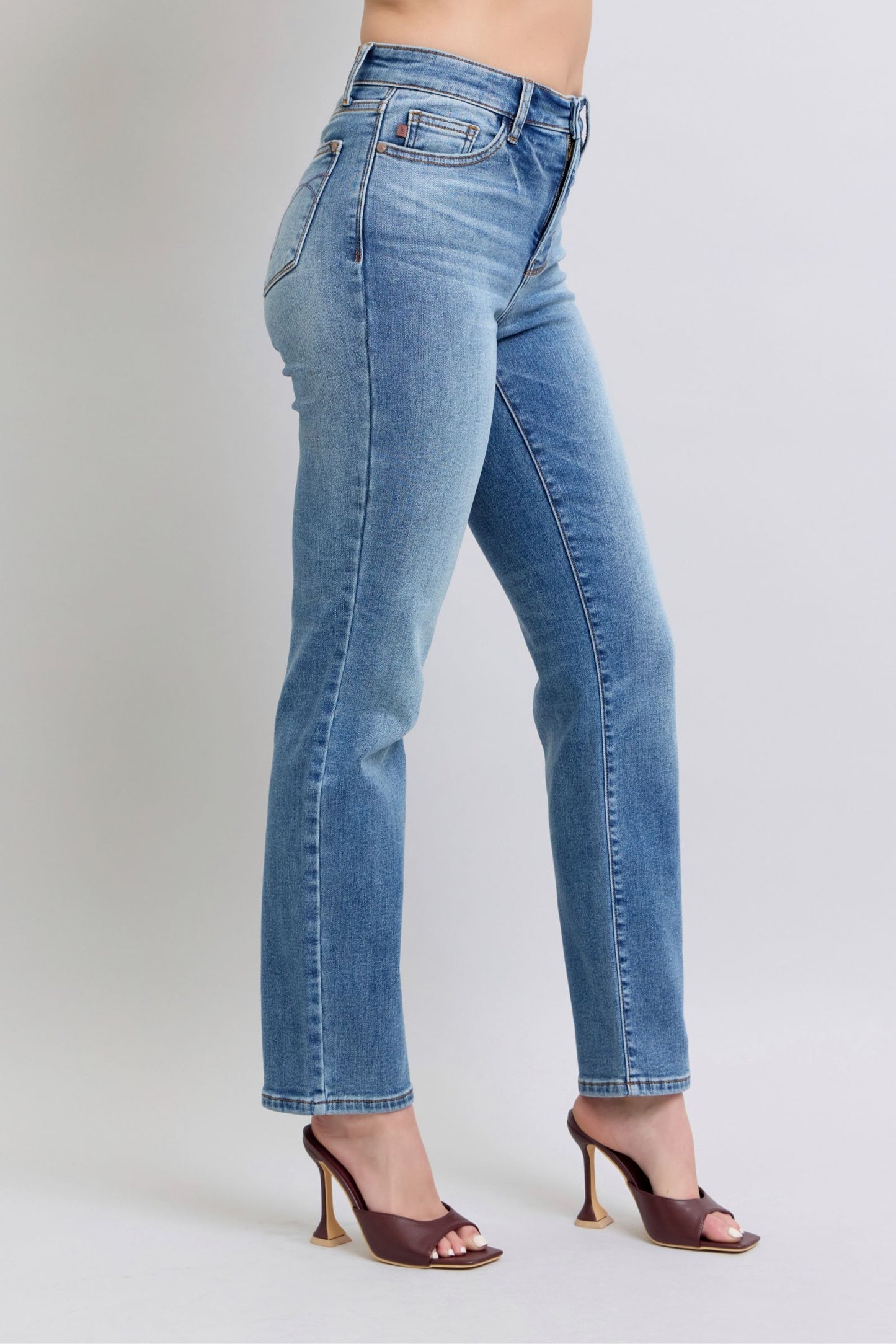 Judy Blue Vintage Wash Thermal Lined Straight Jeans