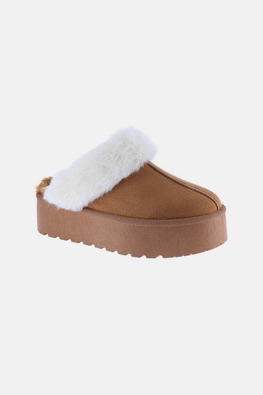 Thick Bottom Fur Trim Snow Slippers in Tan